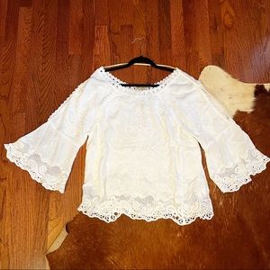 NWT Democracy Embroidered Blouse Medium